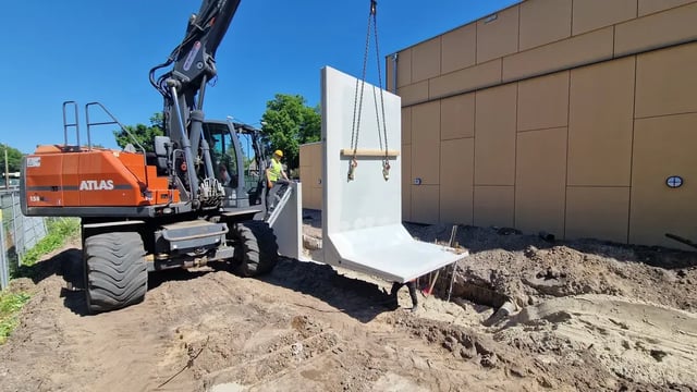 Eerste keerwanden van nieuw type geplaatst in Heeze