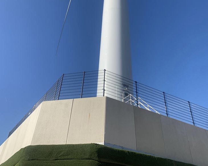 Keerwand bij windmolen