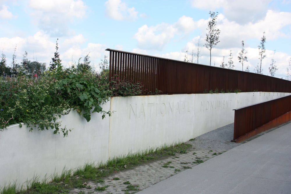 Monument_MH_17_Vijfhuizen_Kemper_2