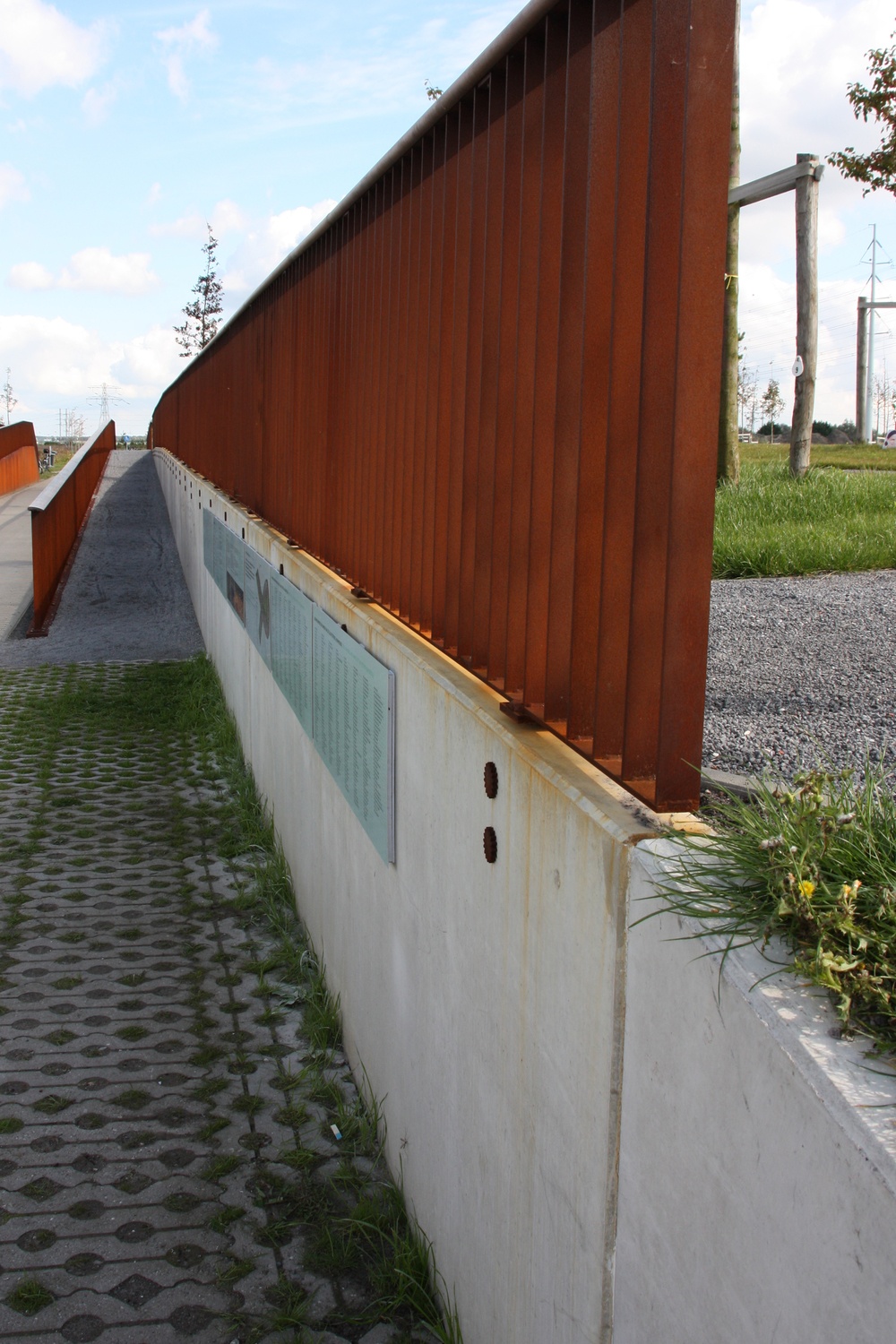 Monument_MH_17_Vijfhuizen_Kemper_4